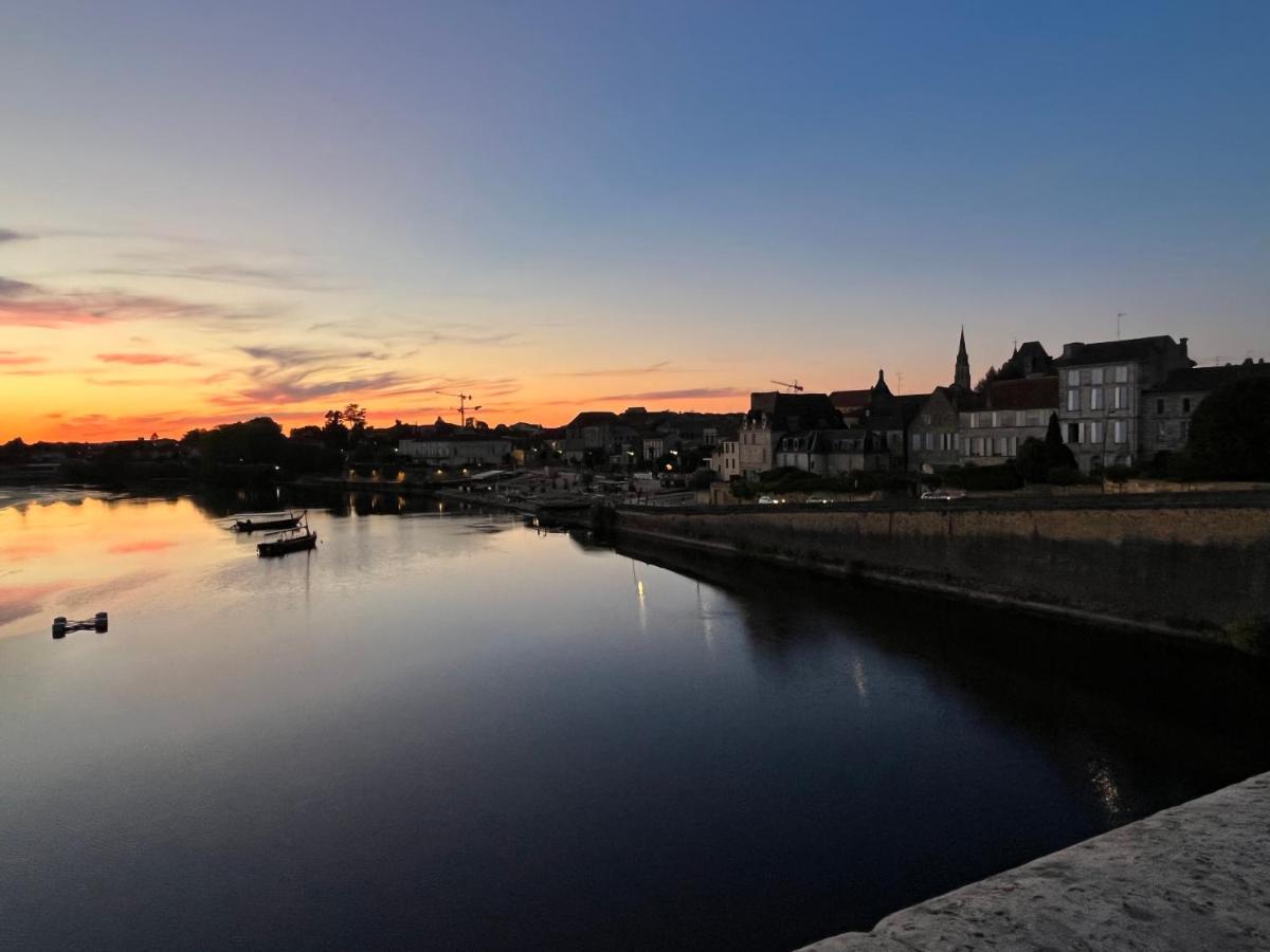 Le Musee 1, Cosy 2 Pieces Bergerac Luaran gambar
